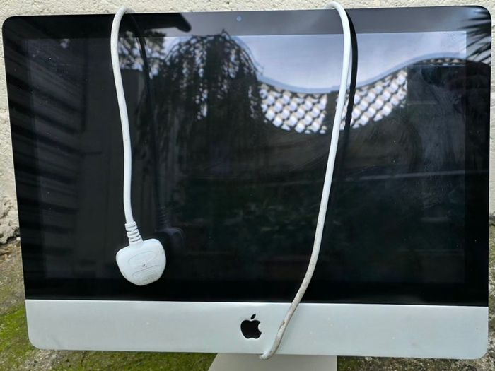 Apple computers