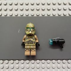 lego Star Wars sw0519 Clone Trooper, 41st Elite Corps (Phase 2) minifigure- Kashyyyk Camouflage, Scowl