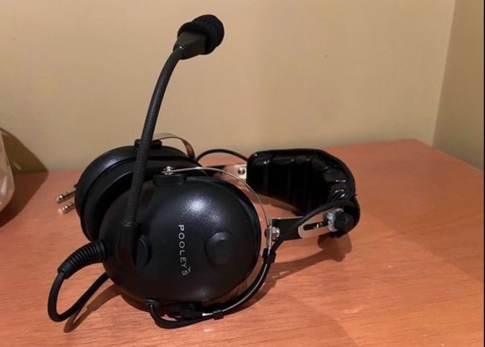 Pooleys Headset