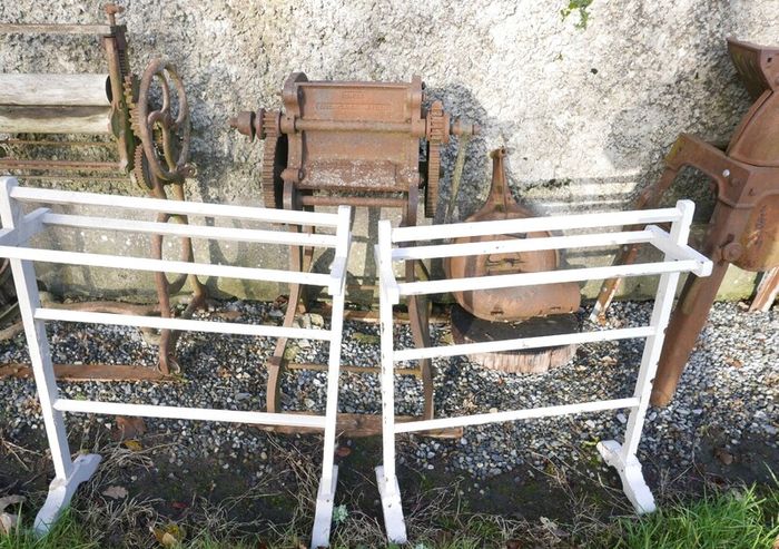 Vintage 19th Century White Painted Mahogany Towel Stand, C1880 (30 each)