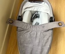Maxi-Cosi Jade Lie-Flat Car Seat & Carrycot in Excellent Condition