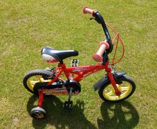 Fire Rescue 12 Inch Frame Red Toddler Bike with Stabilisers