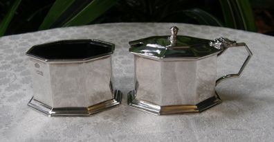 Elkington and Co Genuine Art Deco Sterling Silver Condiment Set. Hallmarked Birmingham 1936. Fitted Cobalt Blue Glass Liners