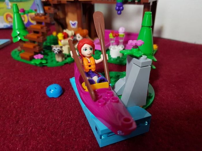LEGO Friends 41679 Forest house