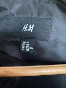 Mens H+M black suit - waist coat. Size medium