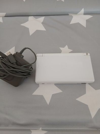 nintendo ds lite white
