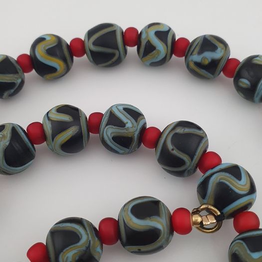 Antique Venetian Style Zigzag Pattern & Venetian WhiteHeart Glass Beads Necklace