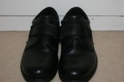 Ecco Boys Black Leather Boys School Shoes Like New - Size 34 (U.K. 2)