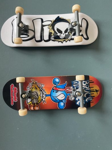 Tech Deck Daewon Mega Bowl with 2 free fingerboards