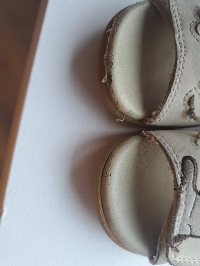 Clarks sandles 6.5F