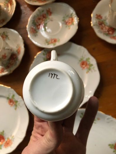 19 piece china