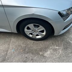 Skoda Superb Drivers  Wing