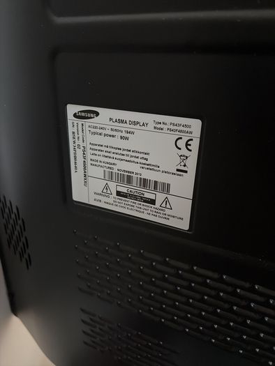 Samsung 43 inch Plasma TV 2013 Stand & Panasonic DVD Player
