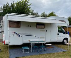 05 Fiat Ducato Dethleffs 6 berth