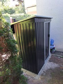 Metal Shed Weatherproof Garden Cabinet with Lockable Door