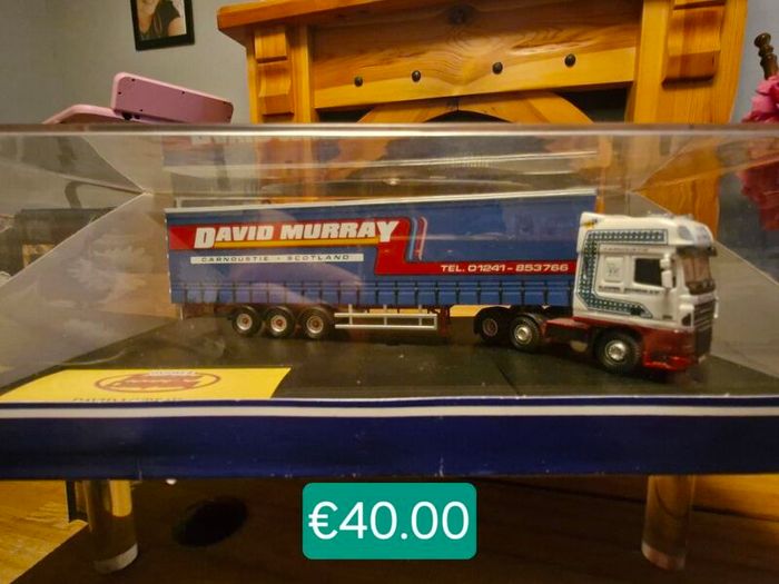 model buses/trucks