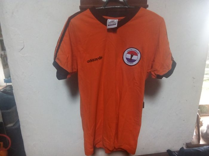 1998 Adidas World Cup shirt