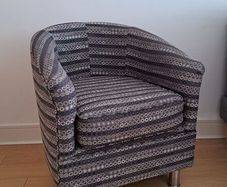 Signature Tub chair