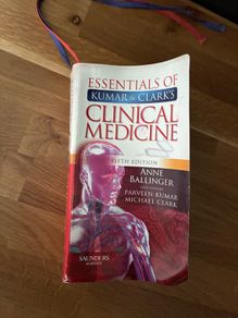 clinical medicine book