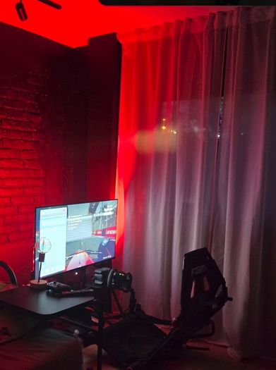 Full F1 Racing Setup Moza R3 Plus Xbox Series X 43inch TV F1 26