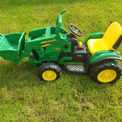 Electric ride on Tractor & Trailers