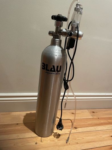 Blau Co2 Aluminium Tank & Dual regulator