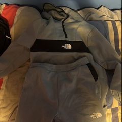kids northface tracksuit