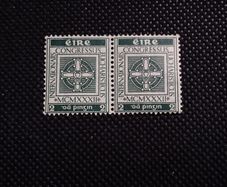 Ireland Mint Stamps : 1932 : International Eucharistic Congress - Se-tenant Pair - MLH