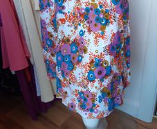 Vintage floral pleated skirt