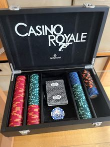 (Rare) Casino Royale 007 Poker Set - Mostly Complete