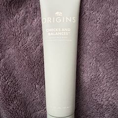origins checks and balances frothy face wash 150ml