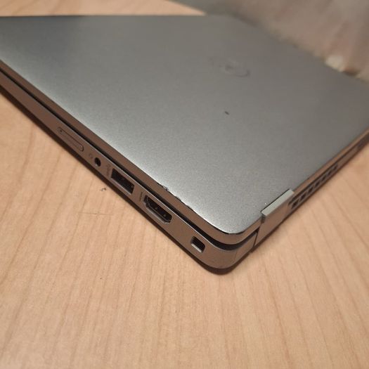 Dell Latitude 5330 | i5-1245U | 16GB RAM | 256GB SSD | Windows 11 Pro | SKU 671 Laptop