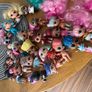 L.O.L. Surprise dolls plus the L.O.L camper Image 3