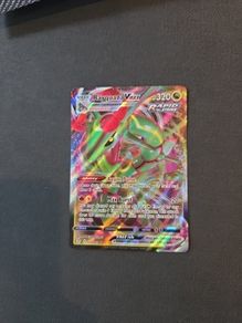 Rayquaza Vmax 111/203