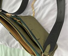 2 green bags