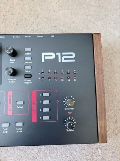 Dave Smith Instruments Prophet 12 Desktop
