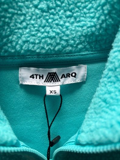 4th ARQ Half Xip Lagoon Blue XS