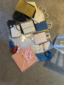 Bags, boxes, tissue, confetti