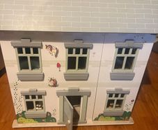 Doll house