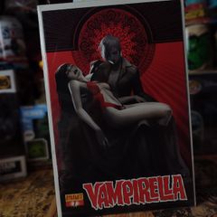 Vampirella ! Issue #7 ! Jelena Kevic-Djurdjevic Variant Cover ! 2011 ! by Dynamite Entertainment !