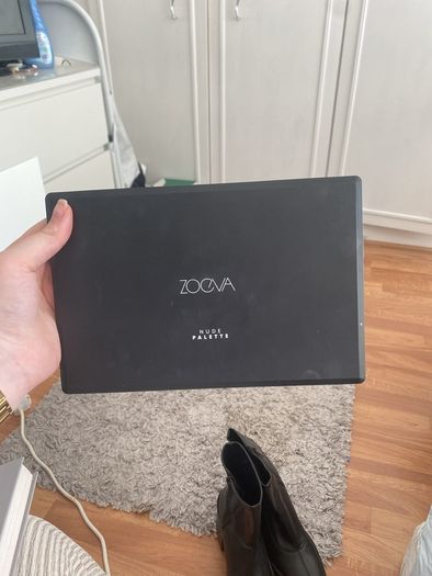 Zoeva eyeshadow palette