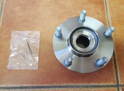 SKF Wheel Bearing Kit Front Axle.... Nissan JUKE LEAF QASHQAI  X-trail  RENAULT Koleos