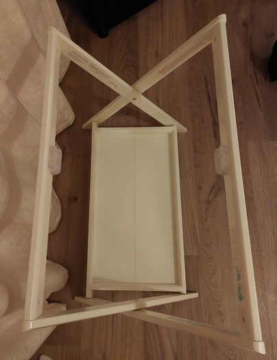 Uppababy Bassinet Stand- white