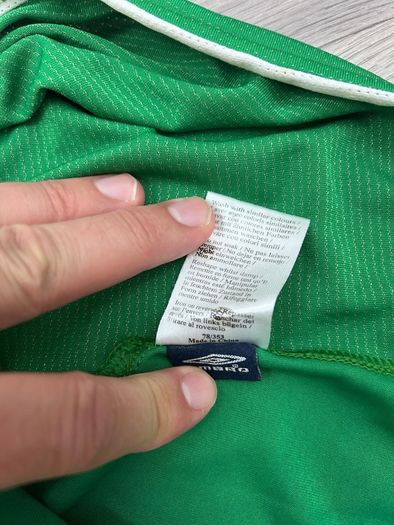 Vintage 2004 Umbro Ireland Home Jersey Shirt Mens Medium