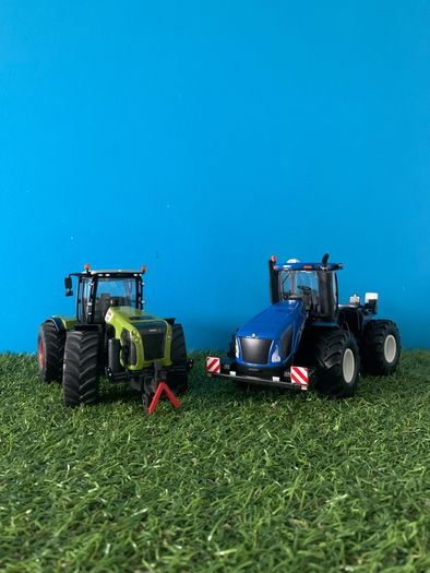 Model tractors