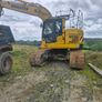 Komatsu 228 Image 2