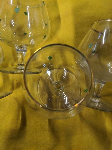 VINTAGE Shamrock,gold trimmed Brandy glasses set of 4.