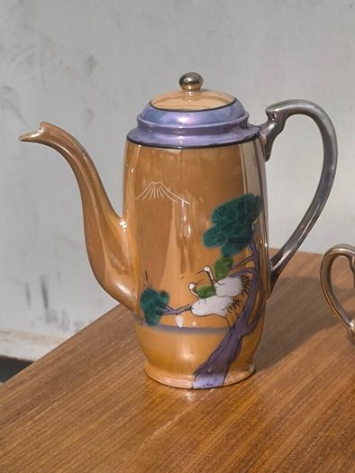 Title: Vintage Japanese Lusterware Coffee & Tea Set (18-Piece)