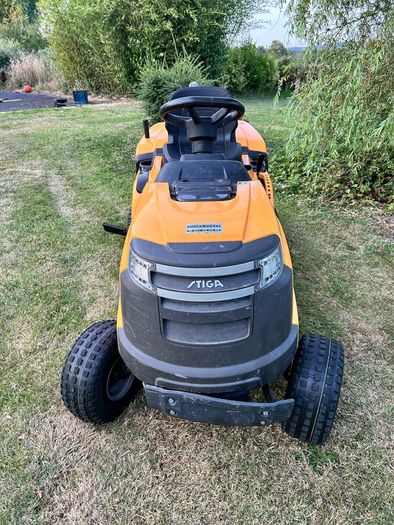 Stigma Estate 3084H Ride On Mower