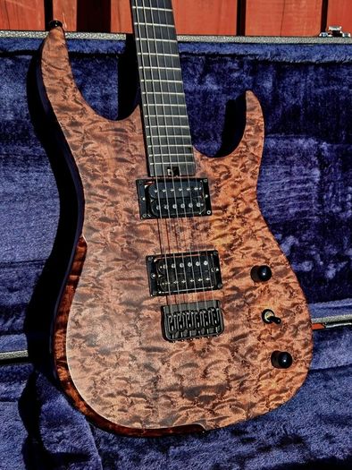 Hufschmid Tantalum Custom Masterbuilt Guitar w / Sidewynder Pickups (Delivery available)